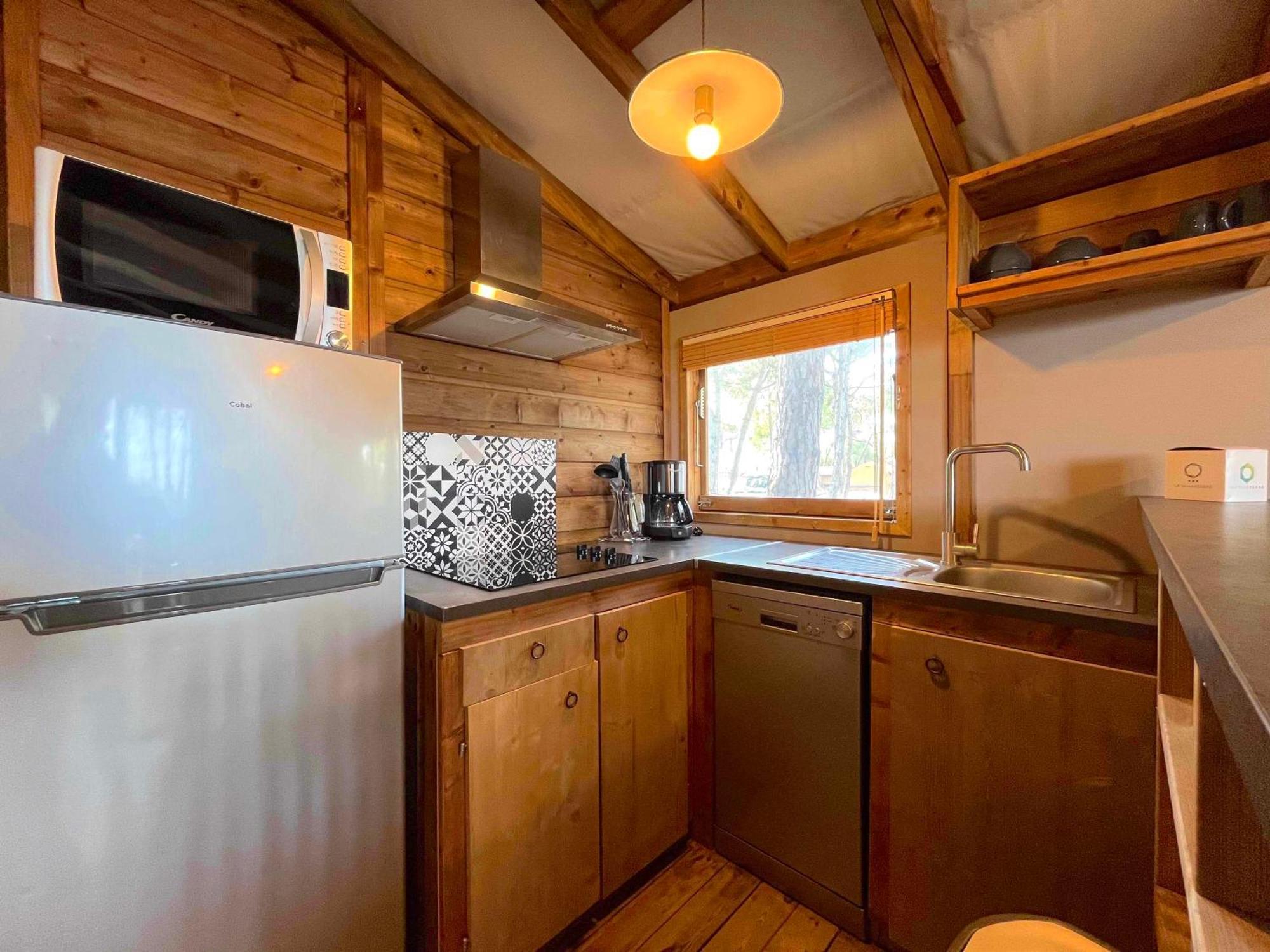 Camping La Tamarissiere Агд Экстерьер фото